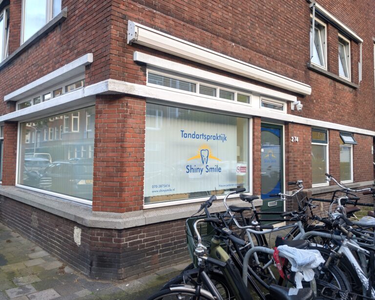 shiny-smile-dental-clinic-outside-scaled.jpg